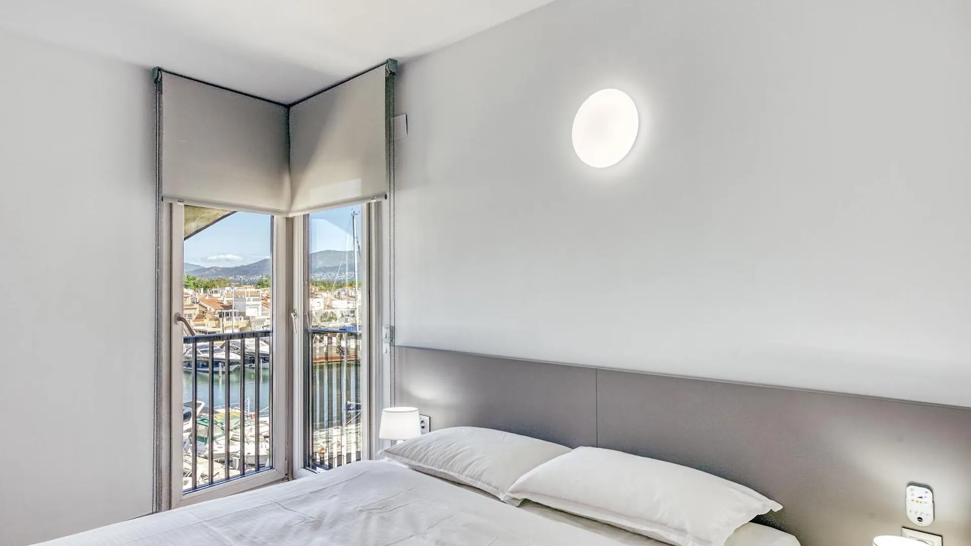 Apartment Apartamento Con Vistas A Mar Empuriabrava Spanien