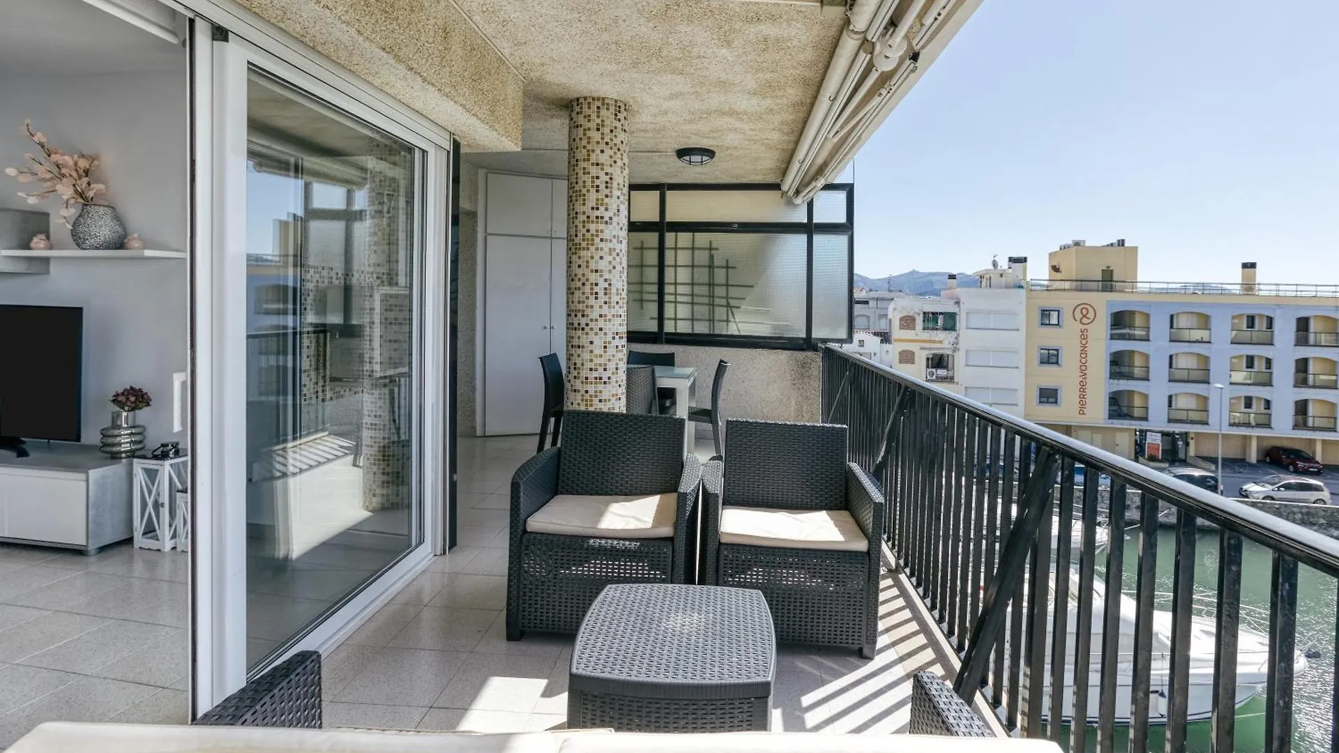 Apartamento Con Vistas A Mar Empuriabrava